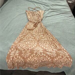 Ecoskin Elegant Tan and white Maxi Dress - size small